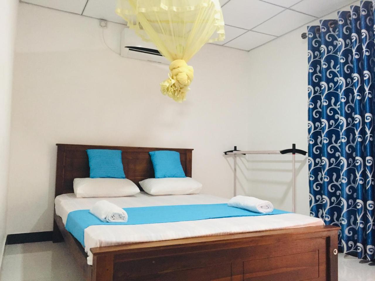 Malee Homestay Polonnaruwa Exteriör bild